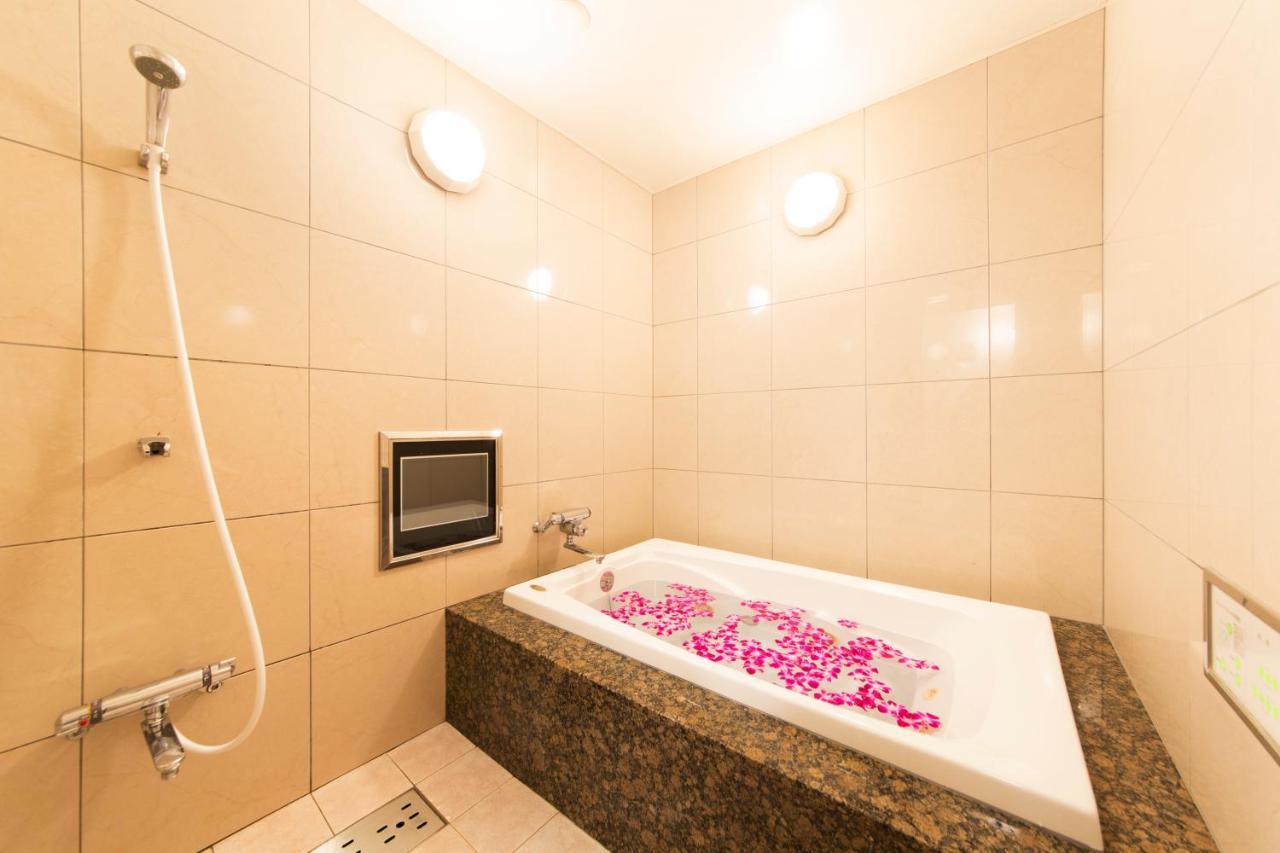 Hotel Luna Sakuranomiya (Adults Only) Osaka Exterior photo